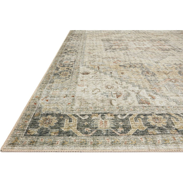 Loloi Skye (SKY-13) Traditional Area Rug