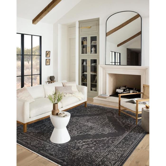 Primary vendor image of Loloi Vance (VAN-03) Traditional Area Rug