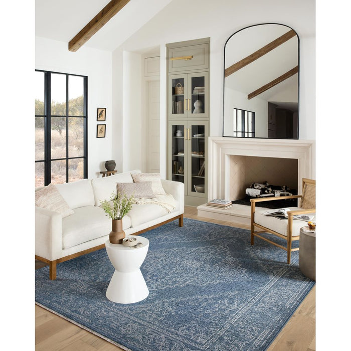 Primary vendor image of Loloi Vance (VAN-03) Traditional Area Rug
